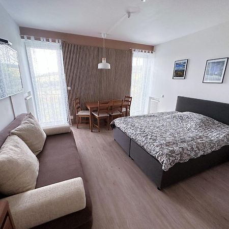 Miky Apartman Klinovec Meadow Loučná pod Klínovcem Kültér fotó